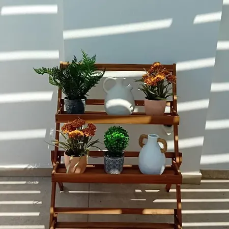 Anais Milos Aparthotel 4*