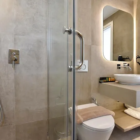 Anais Milos Aparthotel