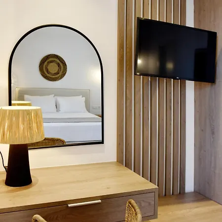 Anais Milos 4* Adamantas (Milos)