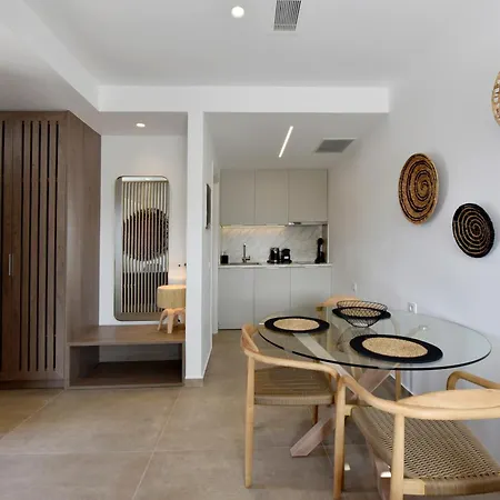 Anais Milos 4* Adamantas (Milos)