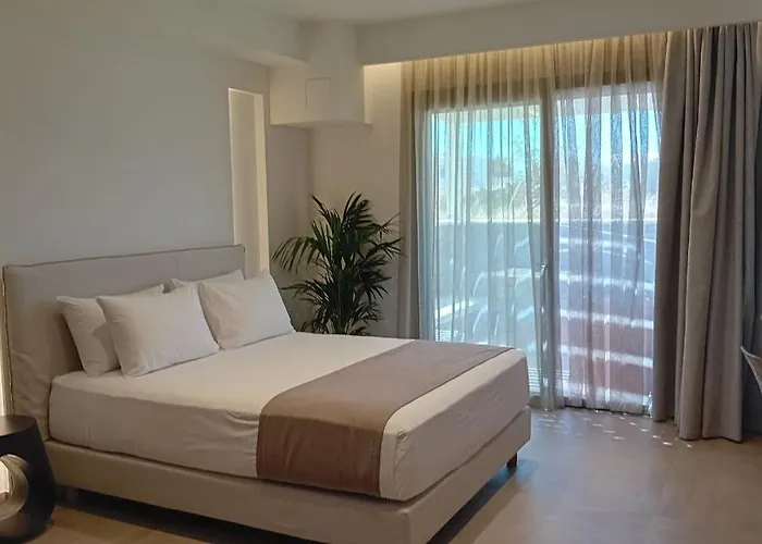 Anais Milos Lägenhetshotell Adamantas (Milos)