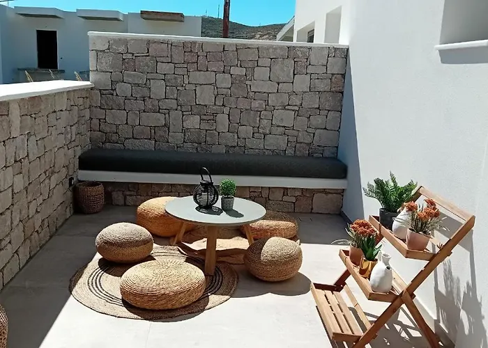 Anais Milos Lägenhetshotell Adamantas (Milos)