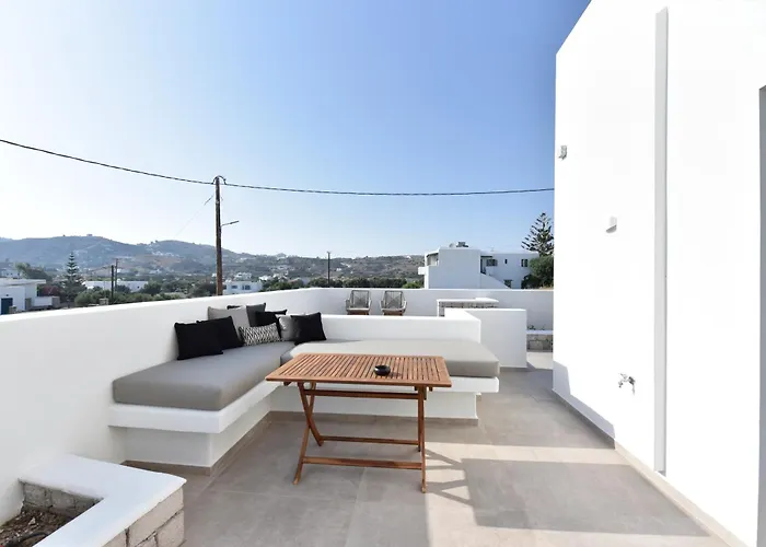 Anais Milos Adamantas (Milos)