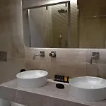 Anais Milos 4* Adamantas (Milos)